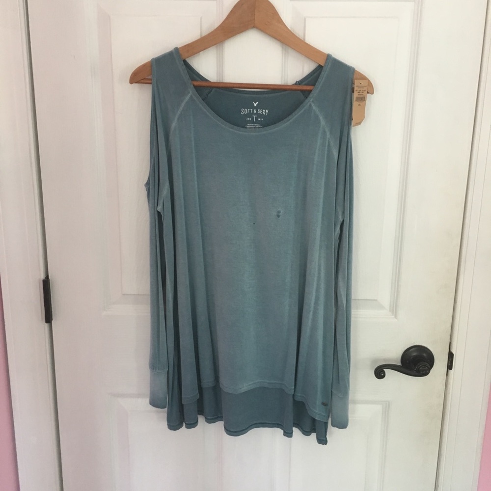 Shoulder Cut Top